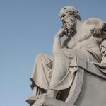 S&oacute;crates: &ldquo;El amigo debe ser como el dinero; antes de necesitarlo, es necesario saber su valor&rdquo;