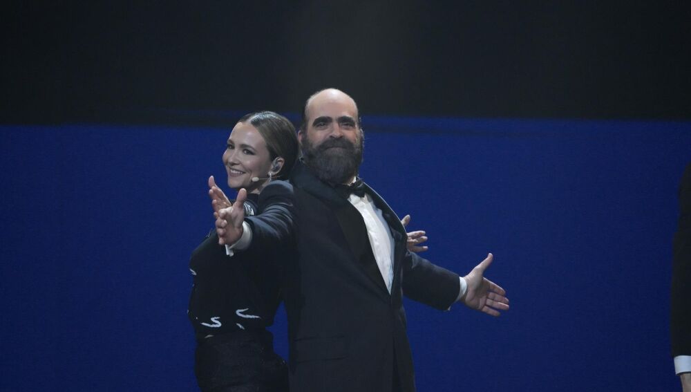 AM-Goya.- Luis Tosar y Rigoberta Bandini comienzan la gala condenando la "violencia" de las guerras de Irak, Irán y Gaza