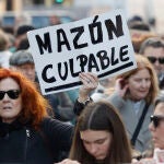 Manifestaci&oacute;n en Val&egrave;ncia para exigir el ingreso en prisi&oacute;n del expresident de la Generalitat Carlos Maz&oacute;n por su gesti&oacute;n de la dana del 29 de octubre de 2024, que dej&oacute; 230 v&iacute;ctimas mortales