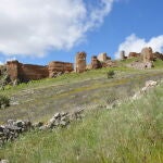 Un castillo para salvar un pueblo: c&oacute;mo la rehabilitaci&oacute;n de Hornachos busca frenar la despoblaci&oacute;n con turismo medieval