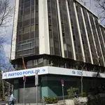 El PP propone diez medidas urgentes para paliar el "deterioro" que el Gobierno produce en la clase media