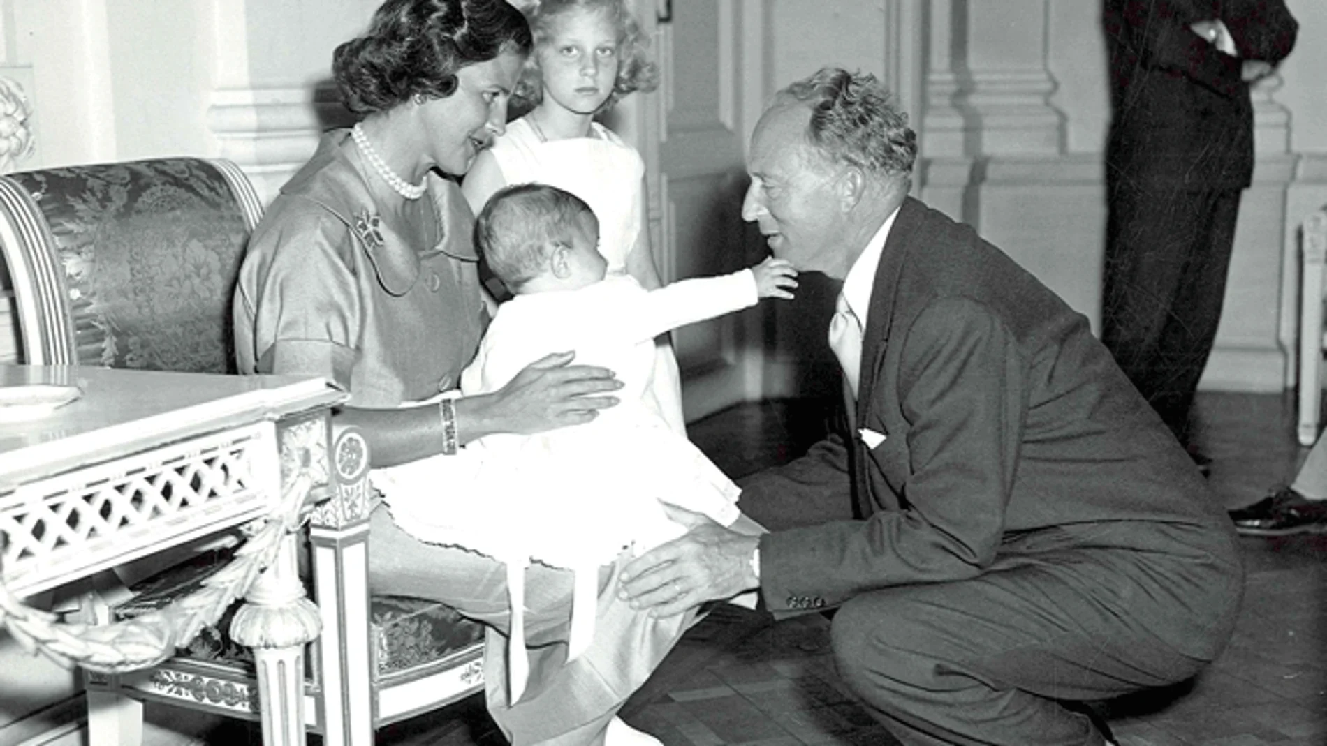 María Cristina y Esmeralda de Bélgica