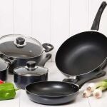 Si tus sartenes ya se pegan, este recopilatorio re&uacute;ne las marcas que m&aacute;s busca la gente para cocinar mejor