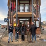 Los candidatos por la UPL en campa&ntilde;a este domingo