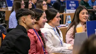 El 34,5% de los jóvenes entre 15 y 21 años quiere ser emprendedor y crear su propia empresa, según un estudio El 34,5% de los jóvenes entre 15 y 21 años quiere ser emprendedor y crear su propia empresa, según un estudio