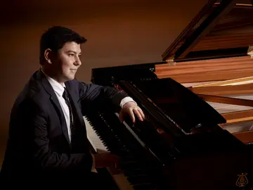 El prestigioso pianista Behzod Abduraimov El prestigioso pianista Behzod Abduraimov