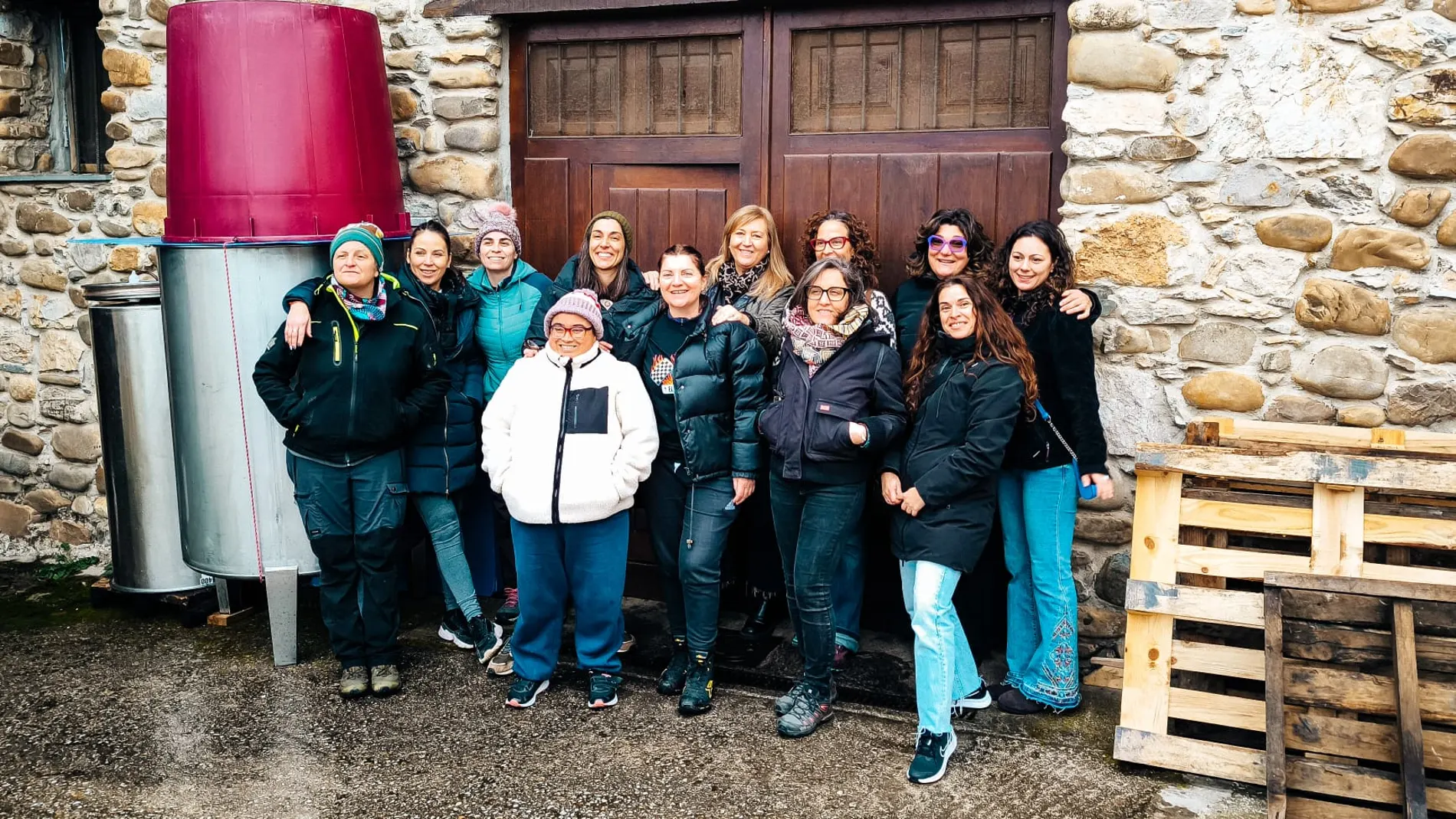 Nace 'M', un vino elaborado con uvas de parcelas de 22 mujeres del Bierzo