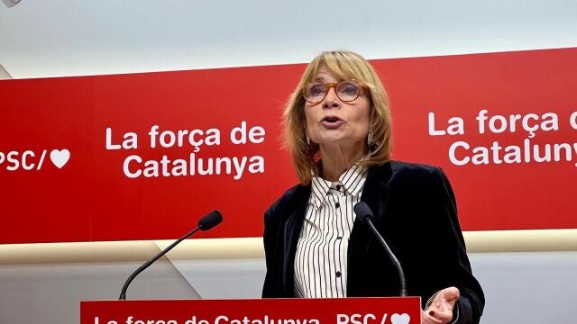La viceprimera secretaria y portavoz del PSC, Llu&iuml;sa Moret, en una rueda de prensa desde la sede del partido EUROPA PRESS 02/03/2026
