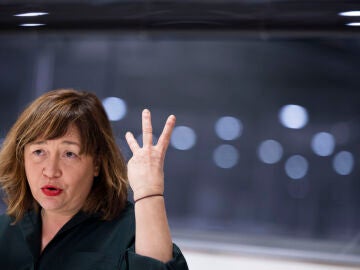 MADRID, 02/03/2026.- La directora de ARCO, Maribel L&oacute;pez, durante una entrevista concedida a la Agencia EFE. La Feria Internacional de Arte Contempor&aacute;neo ARCOmadrid, que se inaugura este mi&eacute;rcoles, ser&aacute; especialmente s&oacute;lida y tranquila por el inter&eacute;s y participaci&oacute;n de las galer&iacute;as, que presentar&aacute;n "lo m&aacute;s sorprendente que hay", y en la que se debatir&aacute; sobre el arte de 2045, explica la directora de la feria, Maribel L&oacute;pez. En una entrevista con EFE con motivo de los 45 a&ntilde;os que lleva celebr&aacute;n...