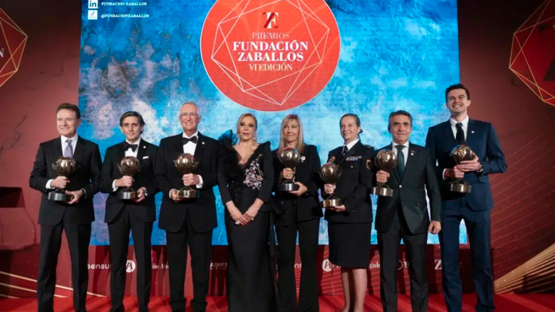 Matías Prats Luque, José María Álvarez-Pallete, Ricardo Benjamín Salinas Pliego, Emilia Zaballos Pulido, María Isabel Perelló Doménech,María Almudena Tudanca de Francisco, Victorino Martín García y Pablo Sánchez Bergasa