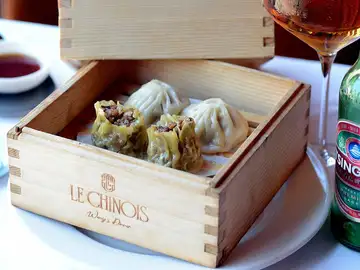 Una de las presentaciones de Le Chinois Una de las presentaciones de Le Chinois