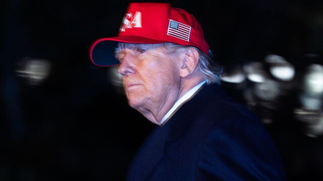 US President Trump returns to the White House