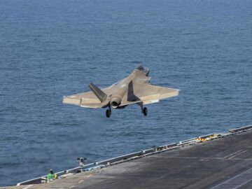 Ir&aacute;n.- AMP.- EEUU confirma que tres aviones militares se estrellaron en Kuwait tras ser alcanzados por "fuego amigo"