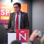 &Oacute;scar L&oacute;pez confirma que Mediaset y Siete aspiran a la nueva licencia de TDT y que el concurso "sigue su curso"