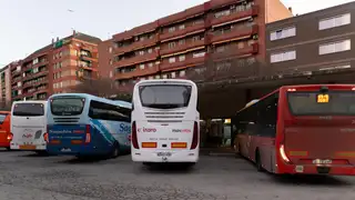 Economía.- La CNMC propone al Gobierno un paquete de medidas para mejorar la competencia en los contratos de autobús Economía.- La CNMC propone al Gobierno un paquete de medidas para mejorar la competencia en los contratos de autobús