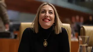 La presidenta en funciones de Extremadura, María Guardiola, durante la sesión constitutiva de la XII Legislatura de la Asamblea de Extremadura La presidenta en funciones de Extremadura, María Guardiola, durante la sesión constitutiva de la XII Legislatura de la Asamblea de Extremadura