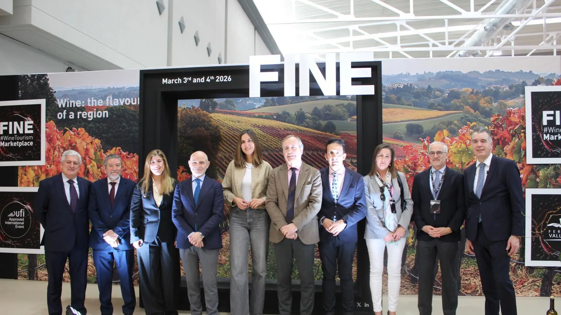 Inauguración de FINE con Blanca Jiménez, Moisés Santana, González Pieras, Víctor Caramanzana, Raquel Alonso y Alberto Alonso, entre otros
