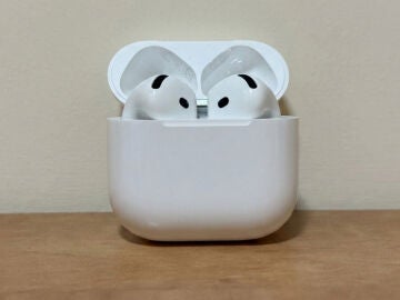 AirPods 4