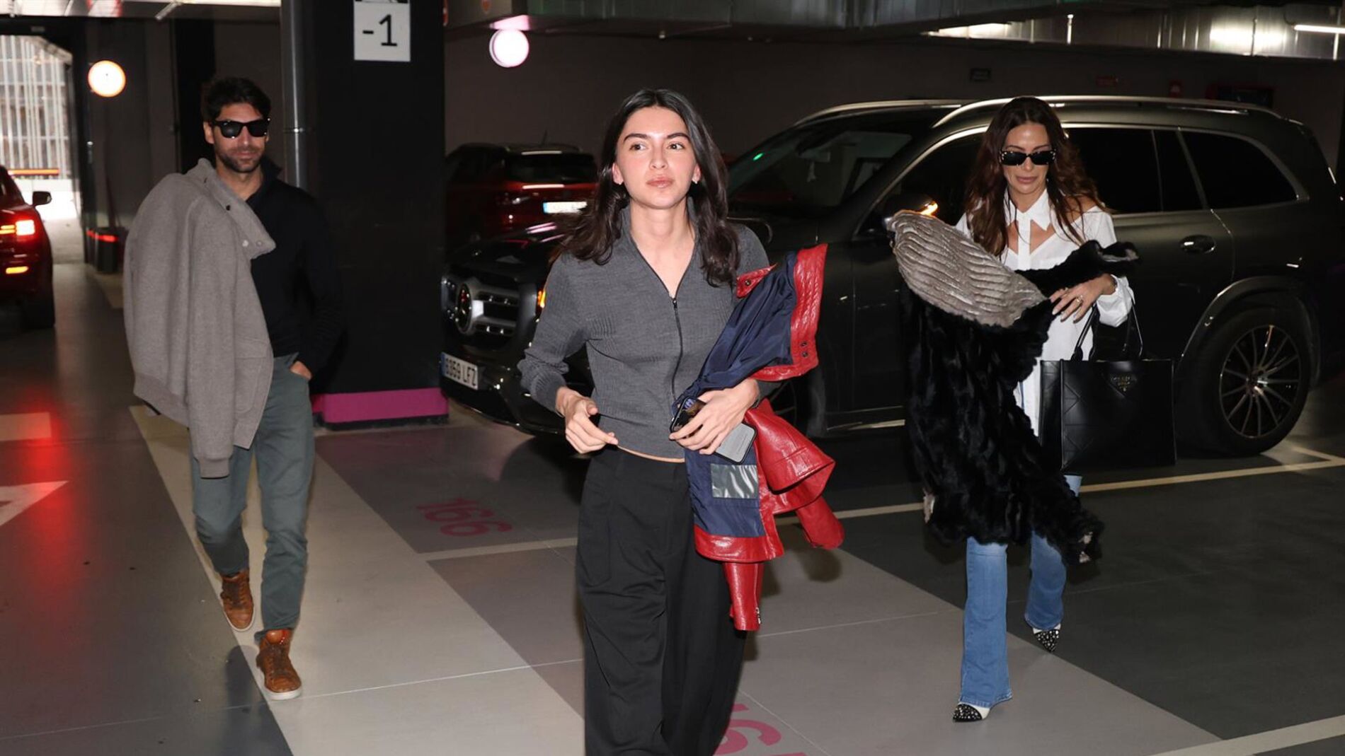 Tamara Gorro y Lucía Rivera, unidas por Cayetano Rivera: la imagen más familiar de la pareja