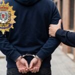 La Polic&iacute;a de Coslada detiene a un hombre por la quema de contenedores