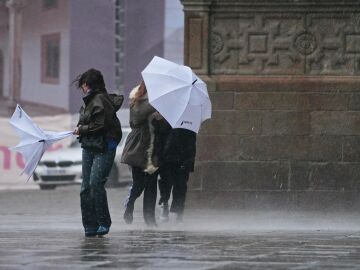 MURCIA.-La borrasca Regina dejar&aacute; ma&ntilde;ana tormentas en la costa andaluza, sierras del tercio sur y puntos del centro peninsular