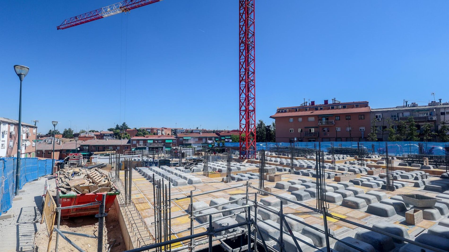 Ayuso impulsa una ley de vivienda protegida para levantar 18.000 pisos en cuatro años