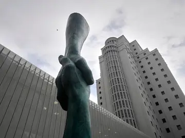 Exterior de la Ciudad de la Justicia, en Vigo. Exterior de la Ciudad de la Justicia, en Vigo.