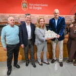 Cristia Ayala, alcaldesa de Burgos, presenta los actos en honor al conde Diego Porcelos, fundador de la ciudad