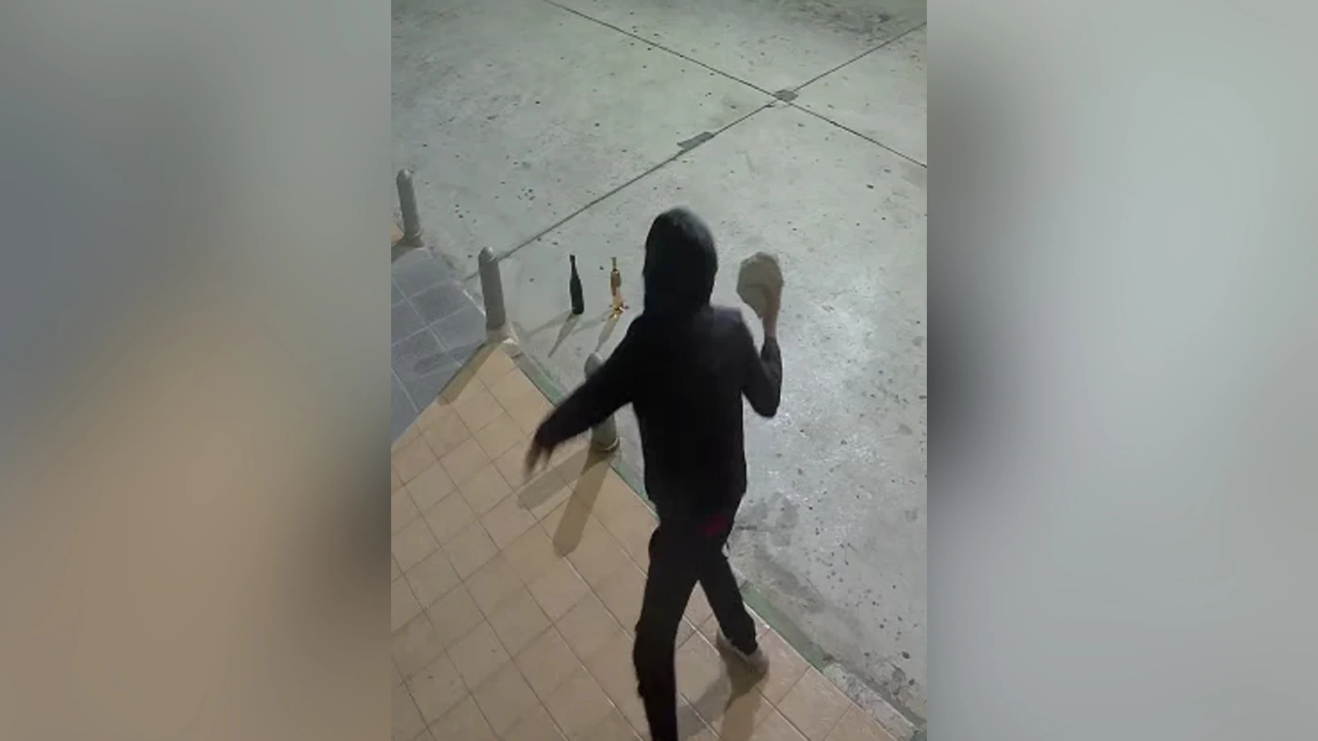 La Guardia Civil detiene a tres individuos por varios robos en comercios de la Comarca del Noroeste (Región de Murcia)