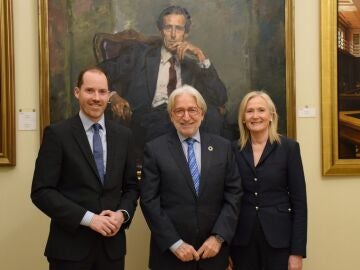 (I-D) El Portavoz Del PP En El Parlament, Juan Fern&aacute;ndez; El Presidente De Foment, Josep S&aacute;nchez Llibre, Y La Diputada Del PP En El Parlament &Agrave;ngels Esteller