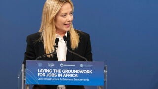 Roma (Italy), 04/03/2026.- A handout picture made available by the Chigi Palace (Palazzo Chigi) Press Office shows the Italian Prime Minister Giorgia Meloni speaking at the conference 'Laying the Groundwork for Jobs in Africa: Core Infrastructure and Business Environments' in Rome, Italy, 04 March 2026. (Italia, Roma) EFE/EPA/CHIGI PALACE PRESS OFFICE HANDOUT +++ HANDOUT PHOTO TO BE USED SOLELY TO ILLUSTRATE NEWS REPORTING OR COMMENTARY ON THE FACTS OR EVENTS DEPICTED IN THIS IMAGE +++ HANDOU...