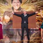 Carlos Lozano celebra su victoria de 'Gran Hermano D&uacute;o'