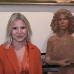 Eugenia Mart&iacute;nez de Irujo presenta emocionada la exposici&oacute;n homenaje a su madre, 'Cayetana. Grande de Espa&ntilde;a'