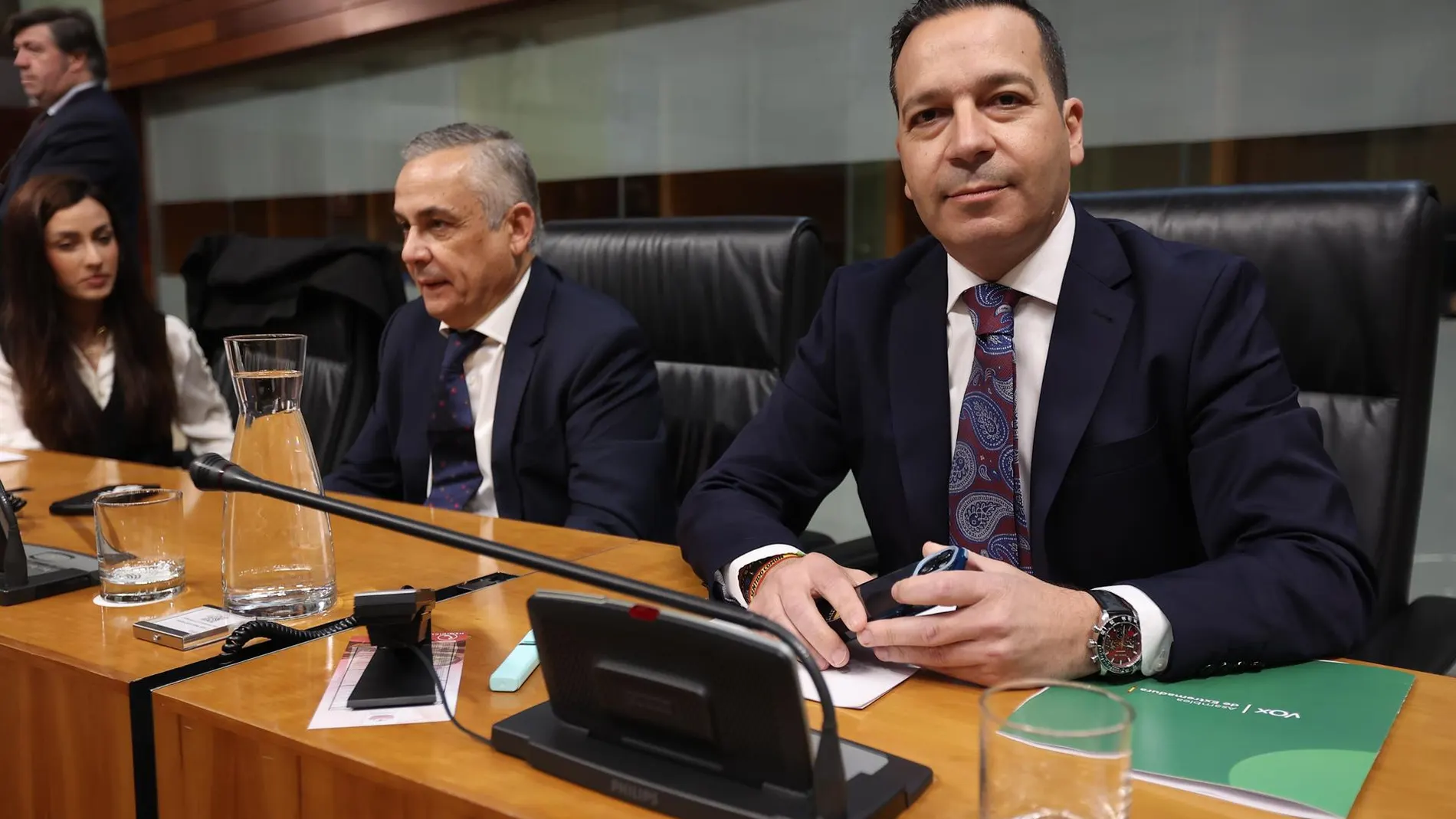 Vox se niega a investir como presidenta a Guardiola en Extremadura y votará en contra