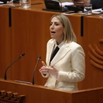 Vox tumba la investidura de María Guardiola en Extremadura