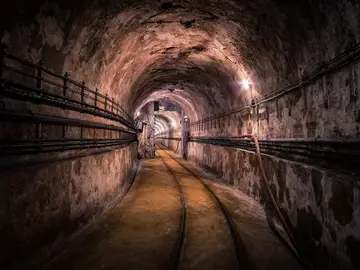 Estos son los búnkeres antinucleares y refugios que existen en España en caso de guerra Estos son los búnkeres antinucleares y refugios que existen en España en caso de guerra