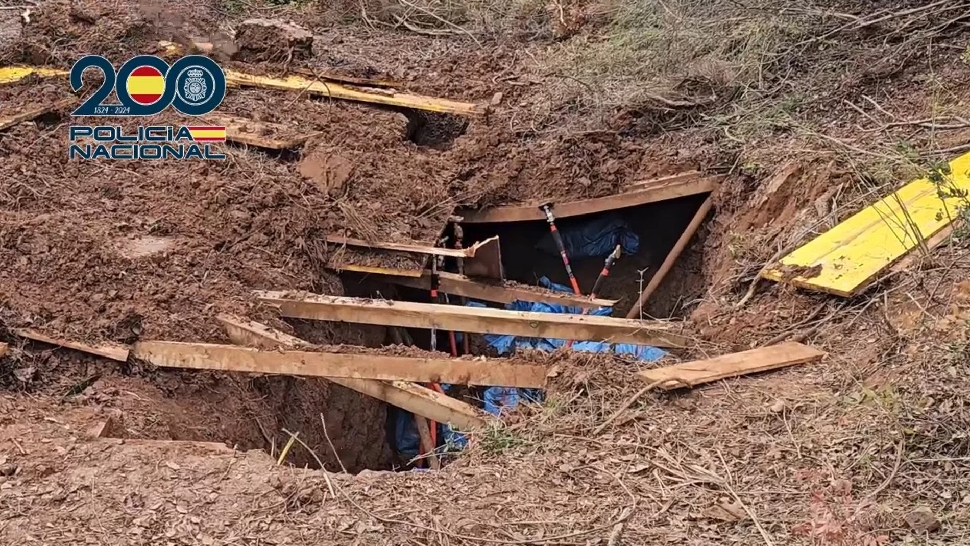 La Policía localiza un 'narcozulo' en Marbella e interviene un depósito de armas de guerra en AlgecirasREMITIDA / HANDOUT por POLICÍAFotografía remitida a medios de comunicación exclusivamente para ilustrar la noticia a la que hace referencia la imagen, y citando la procedencia de la imagen en la firma04/03/2026