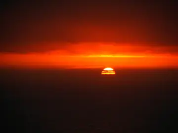 Solpor en el fin de la tierra. Solpor en el fin de la tierra.