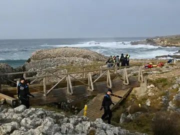 Sucesos.- El 112 recibió una alerta del mal estado de la pasarela en Santander un día antes del accidente Sucesos.- El 112 recibió una alerta del mal estado de la pasarela en Santander un día antes del accidente