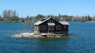 Isla Just Room Enough: esta es la isla habitada más pequeña del mundo: solo cabe una casa Isla Just Room Enough: esta es la isla habitada más pequeña del mundo: solo cabe una casa