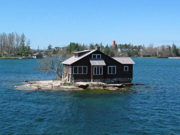 Isla Just Room Enough: esta es la isla habitada m&aacute;s peque&ntilde;a del mundo: solo cabe una casa