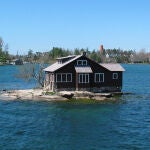 Isla Just Room Enough: esta es la isla habitada m&aacute;s peque&ntilde;a del mundo: solo cabe una casa