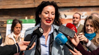 La alcaldesa de Almer&iacute;a, Mar&iacute;a del Mar V&aacute;zquez, atiende a los medios tras visitar las Salinas de Cabo de Gata, ante el inminente inicio de las obras de recuperaci&oacute;n del espacio. A 5 de marzo de 2026 en Cabo de Gata, Almer&iacute;a (Andaluc&iacute;a, Espa&ntilde;a). Este humedal, las Salinas de Cabo de Gata, inmerso en el Parque Natural, es un espacio natural de alto valor ecol&oacute;gico, tanto por las comunidades vegetales y sobretodo faun&iacute;sticas que alberga, fue declarado de importancia internacional RAMSAR en 1990....