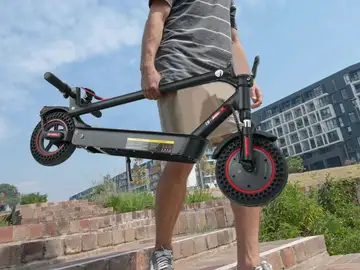 Suspensión doble y neumáticos grandes: tu espalda y tus ruedas lo agradecerán Suspensión doble y neumáticos grandes: tu espalda y tus ruedas lo agradecerán