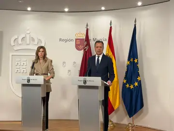 López Aragón y Ortuño, en la rueda de prensa tras el Consejo de Gobierno López Aragón y Ortuño, en la rueda de prensa tras el Consejo de Gobierno