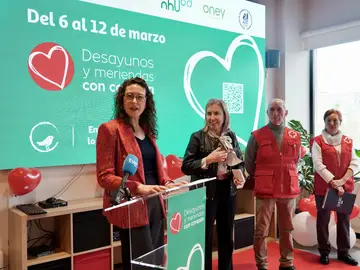 Cruz Roja y Alcampo presentan la campaña solidaria Desayunos y Meriendas con #Corazón, con la presencia de la presidenta autonómica de Cruz Roja en Castilla y León, Rosa Urbón, y la directora territorial de Alcampo para Castilla y León y Asturias, Gracia Menéndez Cruz Roja y Alcampo presentan la campaña solidaria Desayunos y Meriendas con #Corazón, con la presencia de la presidenta autonómica de Cruz Roja en Castilla y León, Rosa Urbón, y la directora territorial de Alcampo para Castilla y León y Asturias, Gracia Menéndez