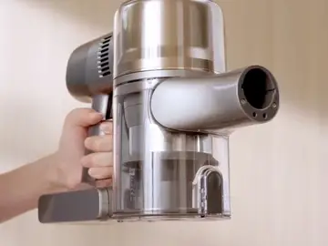 El cuerpo de esta aspiradora de Dreame es muy ligero Dreame R30