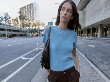 Del azul cobalto al azul hielo: los tonos que Zara quiere que lleves esta primavera 2026.