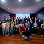Foto de familia de la presentaci&oacute;n de la convocatoria de acci&oacute;n social y medio ambiente de la Fundaci&oacute;n Unicaja