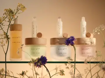 Reponiendo las emociones que le hacen falta a nuestra piel Reponiendo las emociones que le hacen falta a nuestra piel